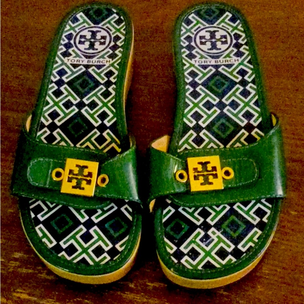 Tory Burch green slides. Size 5.5